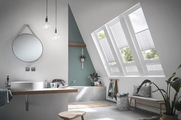 kadeco-plissee-dfe20-22069-32069-dekoration-weiß-web